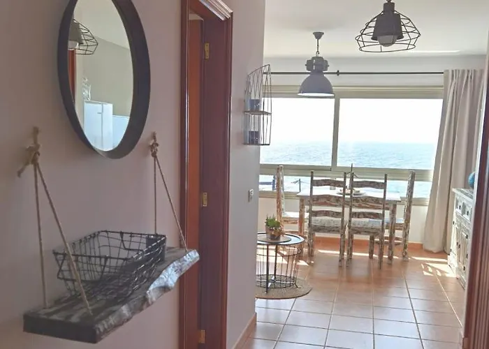 Nautilus Ii * La Caleta (El Hierro)